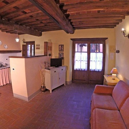 Agriturismo La Torre 巴尼－迪卢卡 外观 照片