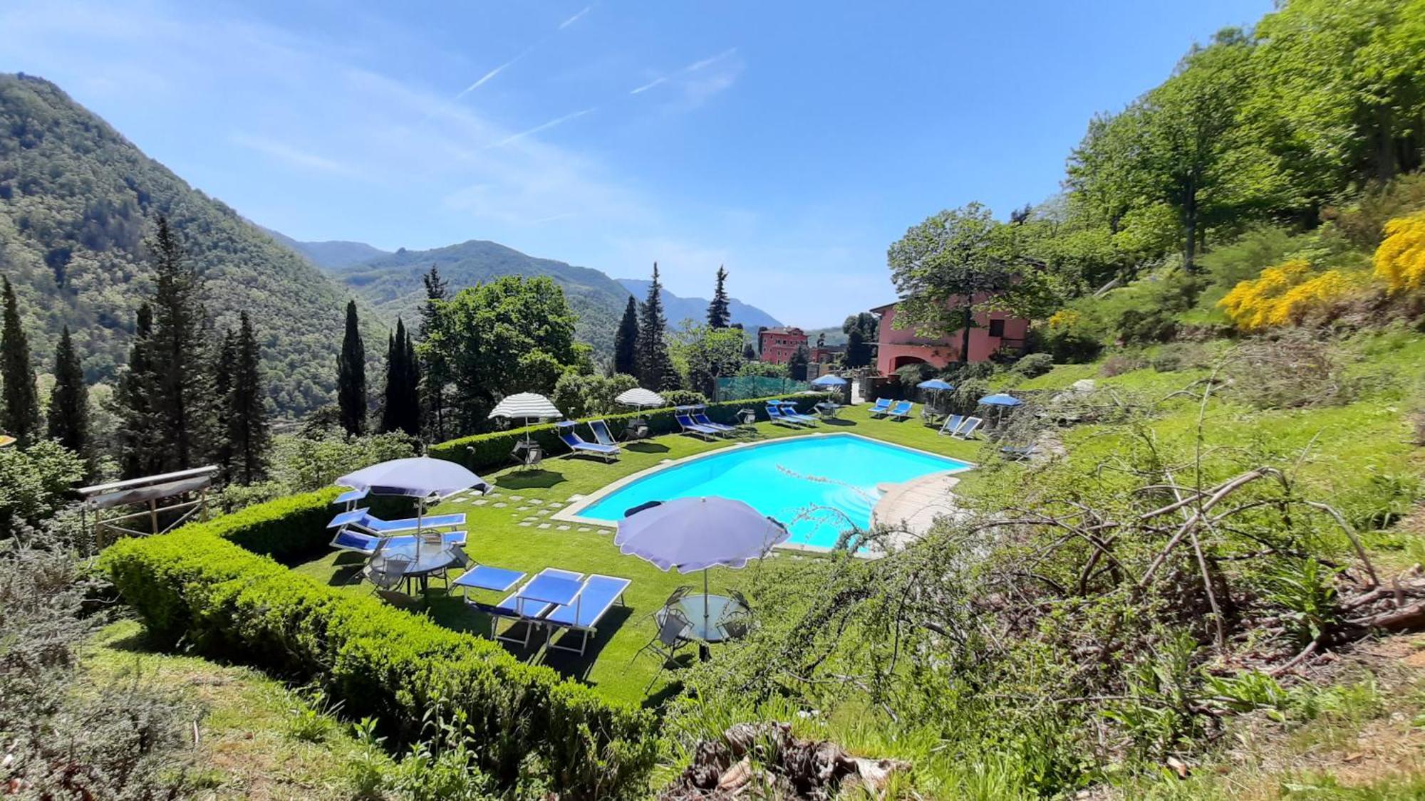 Agriturismo La Torre 巴尼－迪卢卡 外观 照片