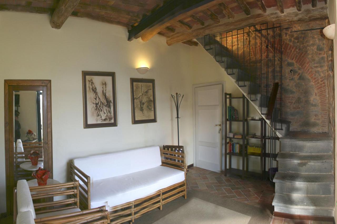 Agriturismo La Torre 巴尼－迪卢卡 外观 照片